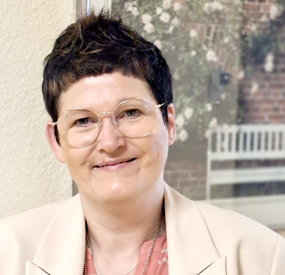 Melanie Thöben-Pflegedienstleitung Ambulante Pflege Melanie Thöben-Pflegedienstleitung Ambulante Pflege